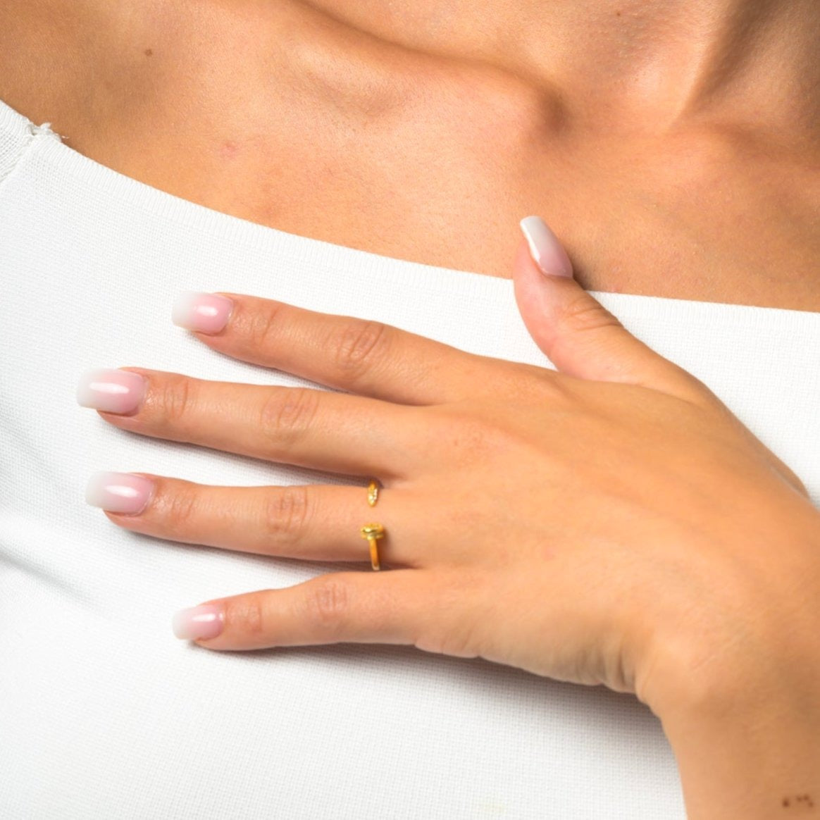 'Nail' Ring
